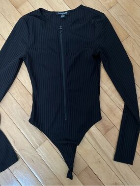 VINTAGE NWOT American Apparel Black Ribbed Long Sleeve One-Piece Bodysuit